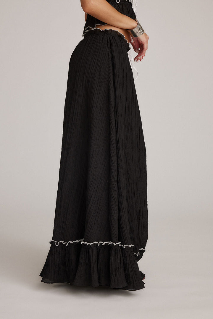 Valantomode | Ruffled Two-Piece Summer Set for Stylish Days
