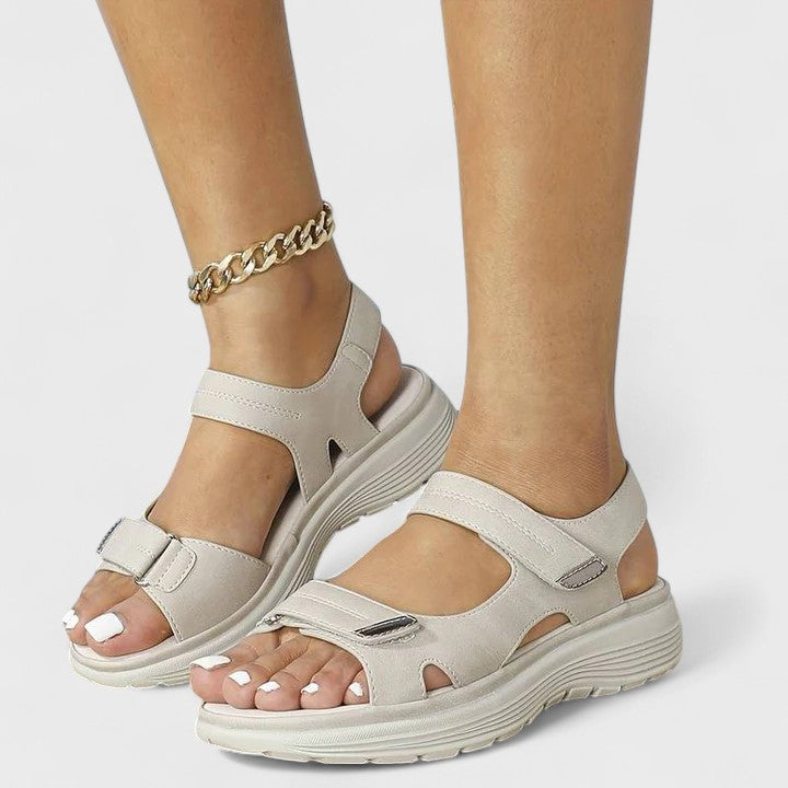 Valantomode | Sandals with Comfortable Design