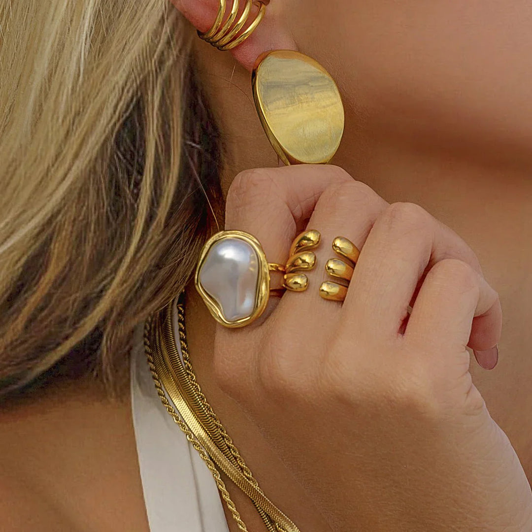 Valantomode | Plated Open-Ended Ring with Volumetric Baroque Pearl Asset for Women