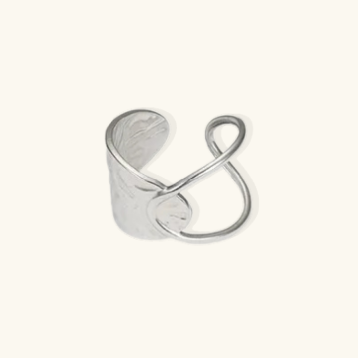 Valantomode | Plated Elise Ring with Linear-Helical Architecture and Open-Ended Geometry