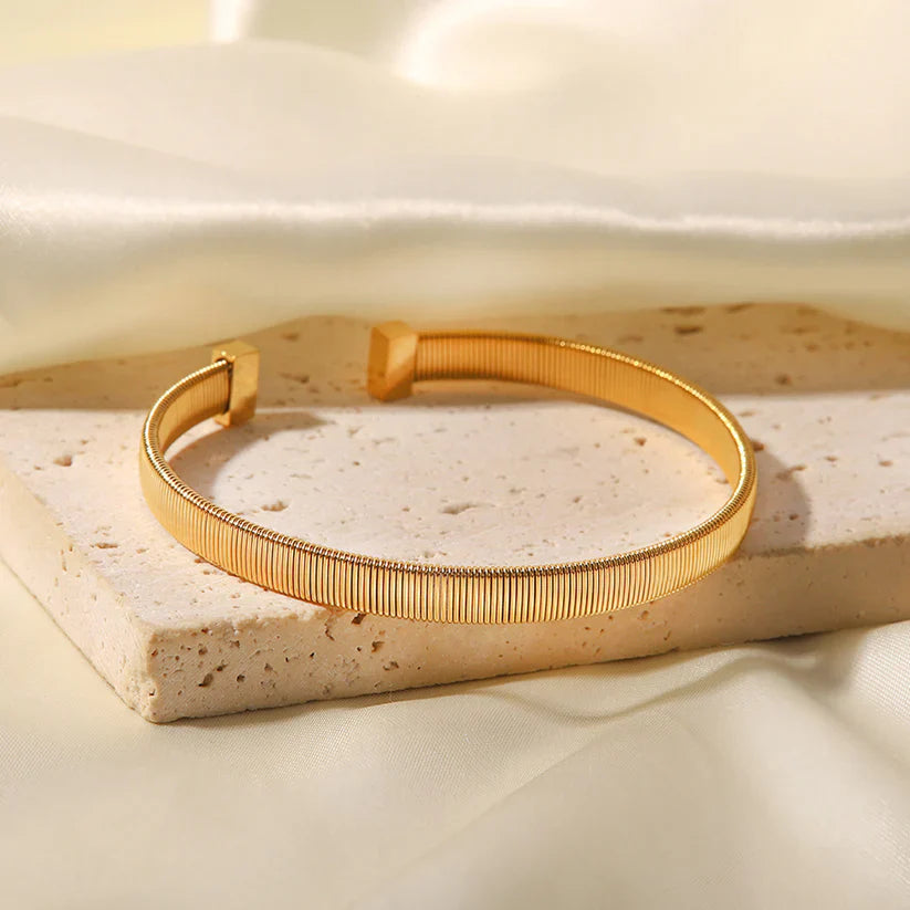 Valantomode | Gold Plated Parallel Ridge Bangle for Women