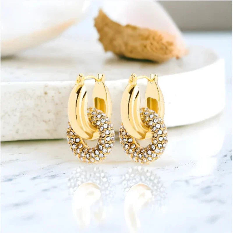 Valantomode | Plated Mia Luxe Interlocking Earrings with High-Refractive Stone Assets