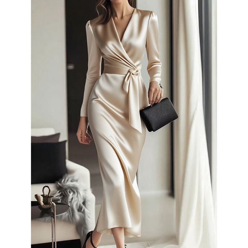 Valantomode | Flattering Wrap Dress for Every Body Shape