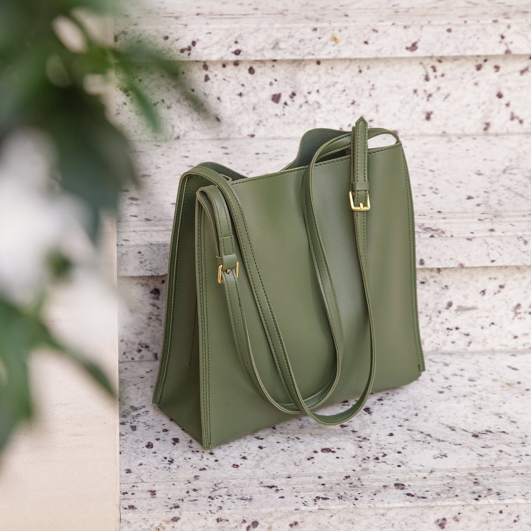 Valantomode | The ‘Aurelius’ Veridian Sovereign Monolith – Women's Premium Vegan Leather Executive Tote