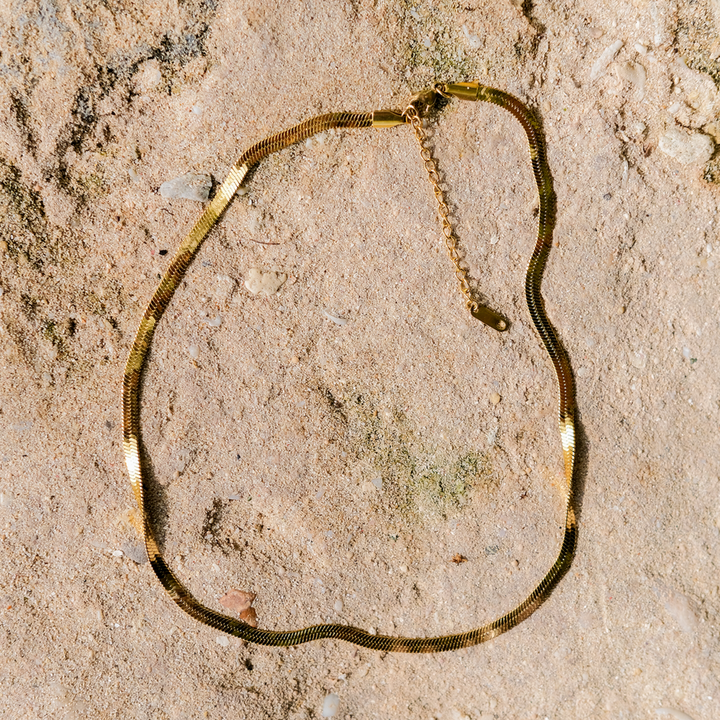 Valantomode | Plated Hailey Herringbone Necklace with Imbricated V-Link Architecture