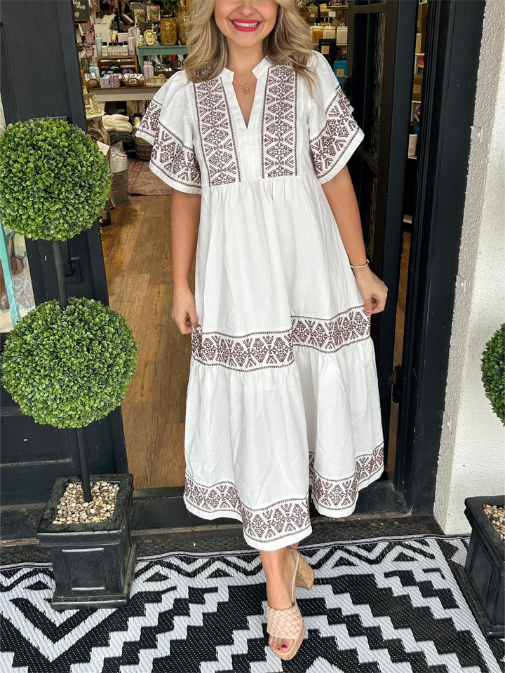 Valantomode | Dress with Elegant Boho Design