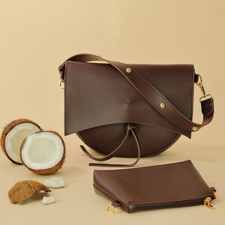 Valantomode | The ‘Aurelius’ Leather Saddle Bag – Sovereign Curve & Linear Precision