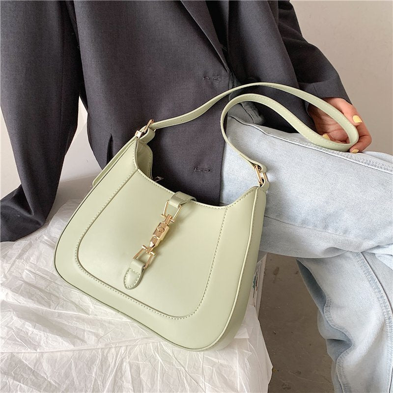 Valantomode | The ‘Aurelius’ Linear Sovereign Bag – Horizontal Precision & Veridian Authority