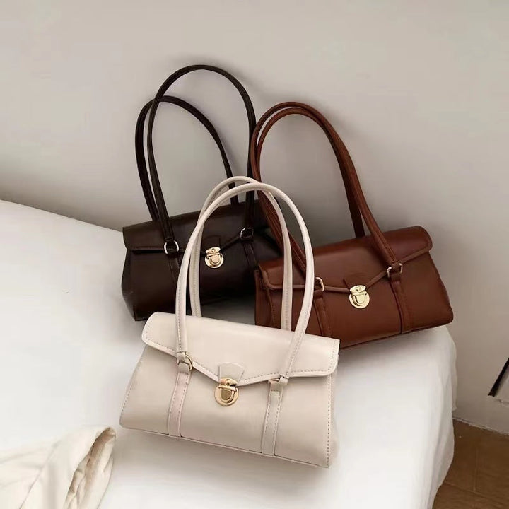 Valantomode | Women’s Heritage Leather Shoulder Bag – Timeless Legacy & Tactical Elegance