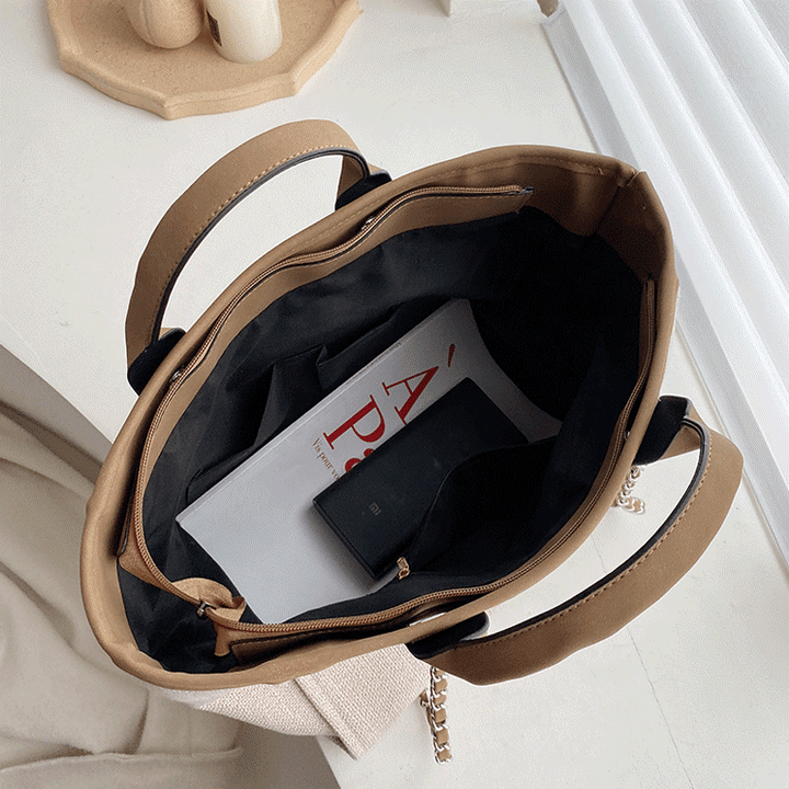 Valantomode | The ‘Aurelius’ Veridian Colossus Garrison – Women's Premium Extra-Large Tactical Canvas Tote