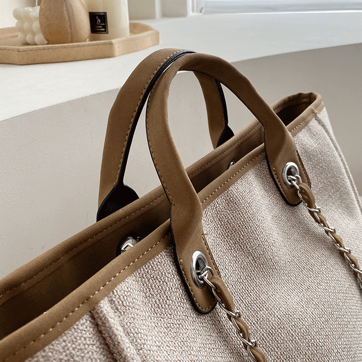 Valantomode | The ‘Aurelius’ Veridian Colossus Garrison – Women's Premium Extra-Large Tactical Canvas Tote