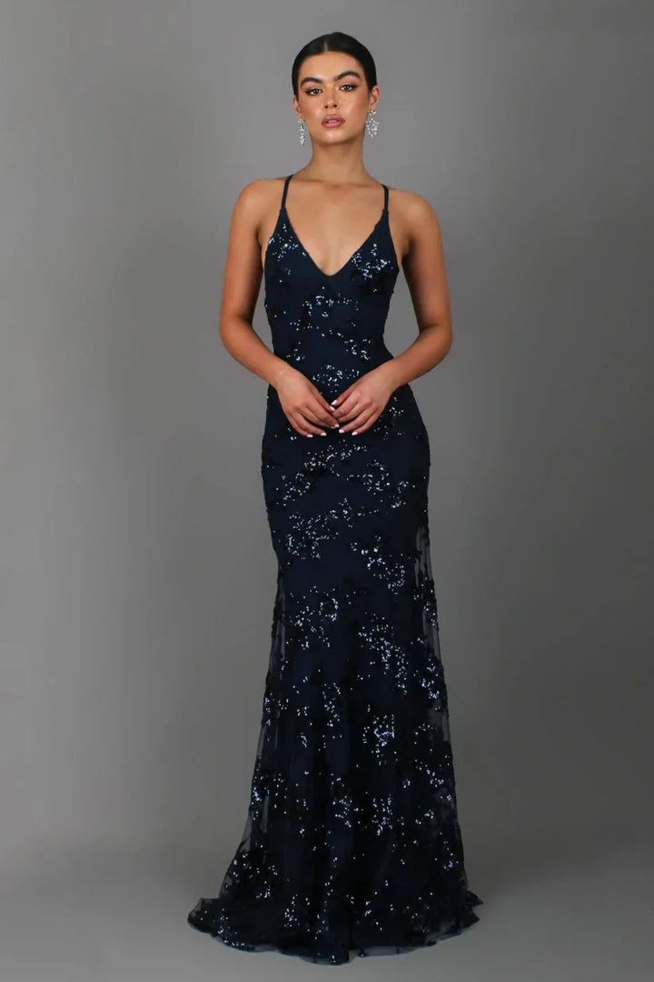 Valantomode | Stunning Floor-Length Dress for Formal Celebrations