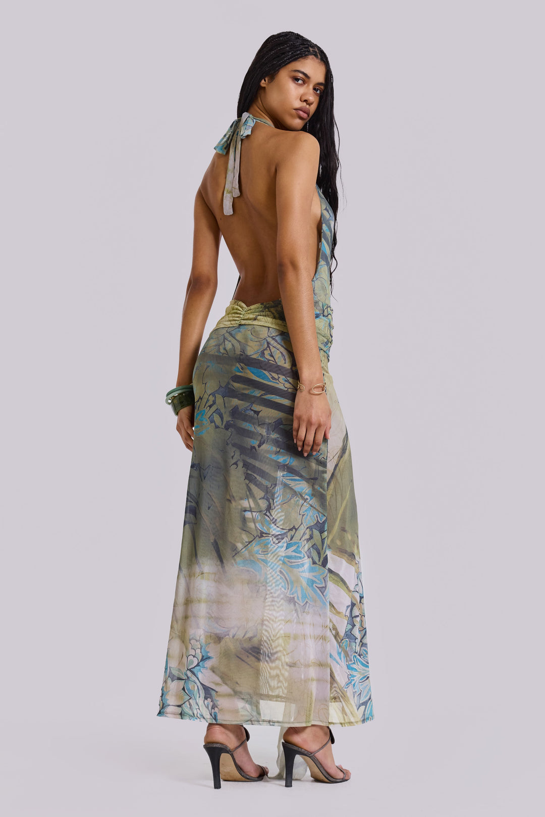 Valantomode | Stunning Green Maxi Dress with Plunge Neckline for Women