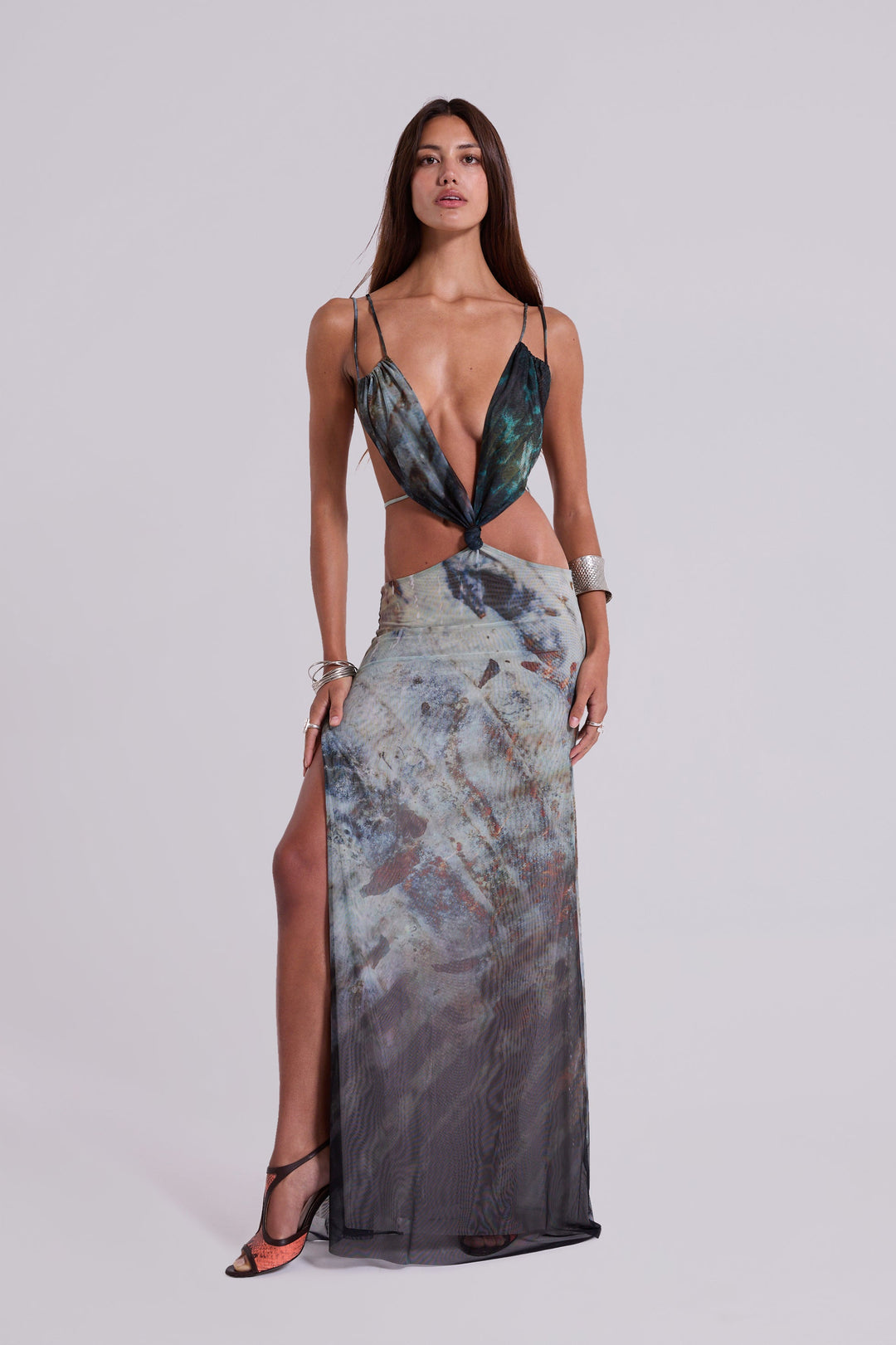 Valantomode | Comfortable Maxi Dress with Unique Turquoise Details