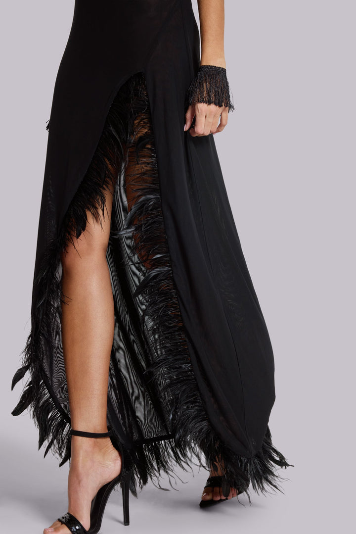 Valantomode | Chic Backless Maxi Dress with Feathers for Evening Events