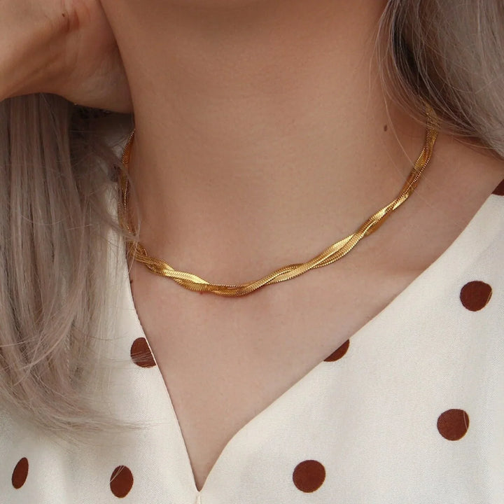 Valantomode | Plated Jasmine Twist Necklace with Helical Torsion Architecture