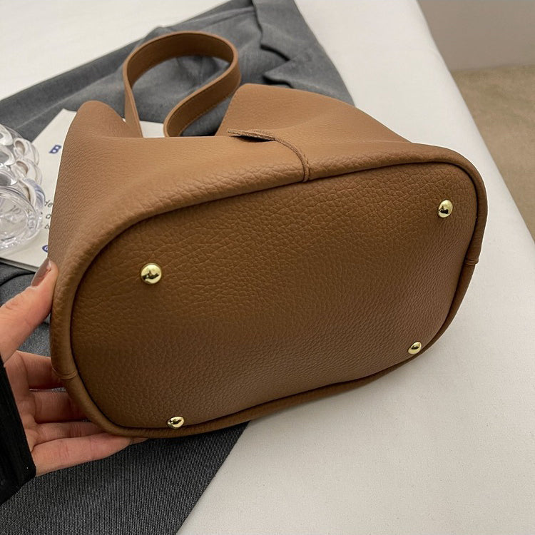 Valantomode | The Veridian Cylinder Garrison – Women's Premium Vegan Leather Bucket Bag
