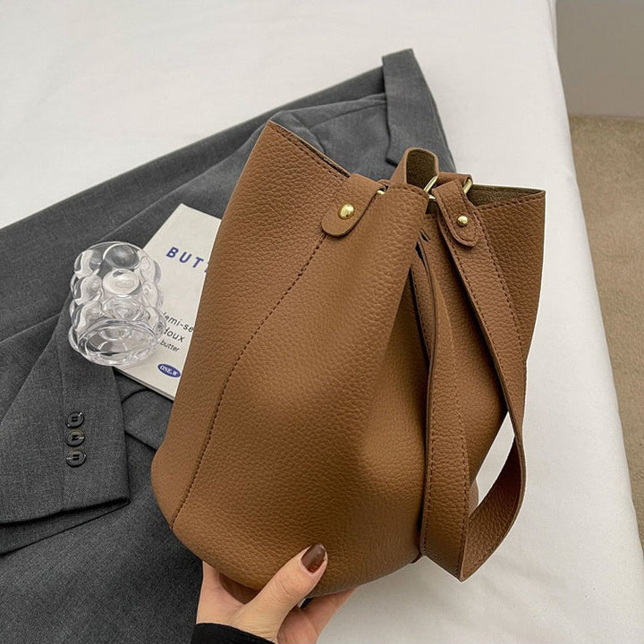 Valantomode | The Veridian Cylinder Garrison – Women's Premium Vegan Leather Bucket Bag