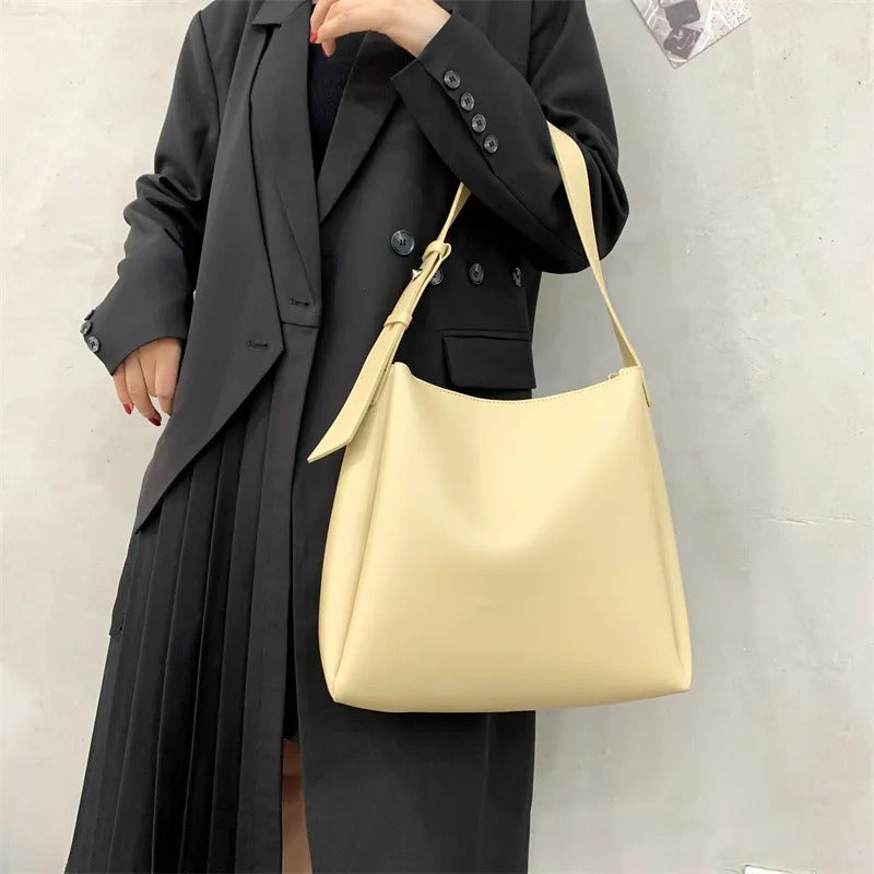 Valantomode | Luna Minimalist Hobo – Premium Vegan Leather Wide-Strap Shoulder Bag with Pouch