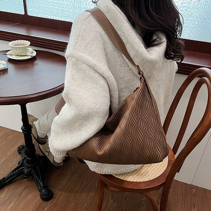 Valantomode | Riviera Kinetic Slab – Premium Vegan Leather Slim-Profile Executive Shoulder Bag