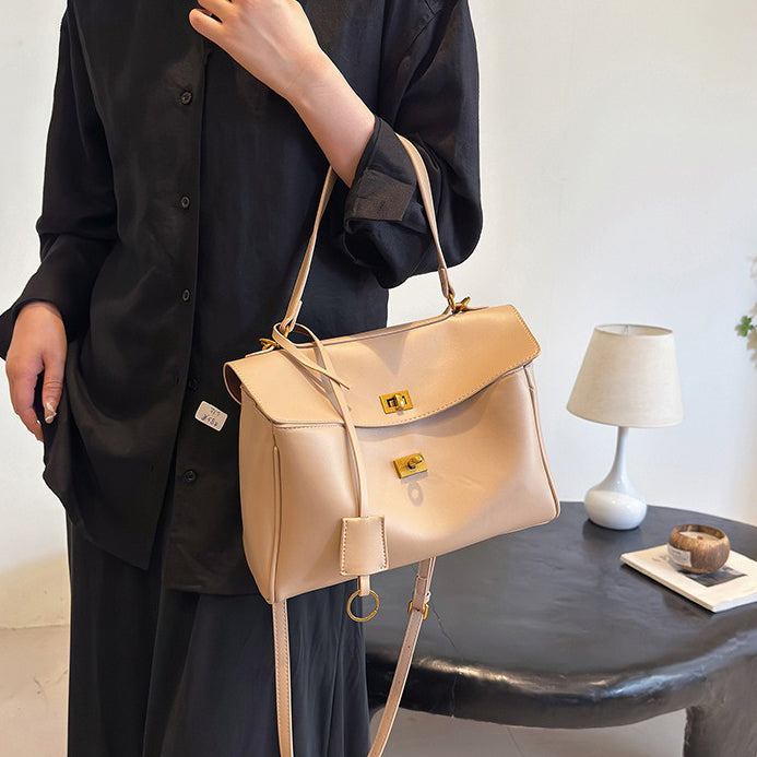Valantomode | Apex Commuter Garrison – Premium Vegan Leather Structured Tote with Gold-Tone Turn-Lock