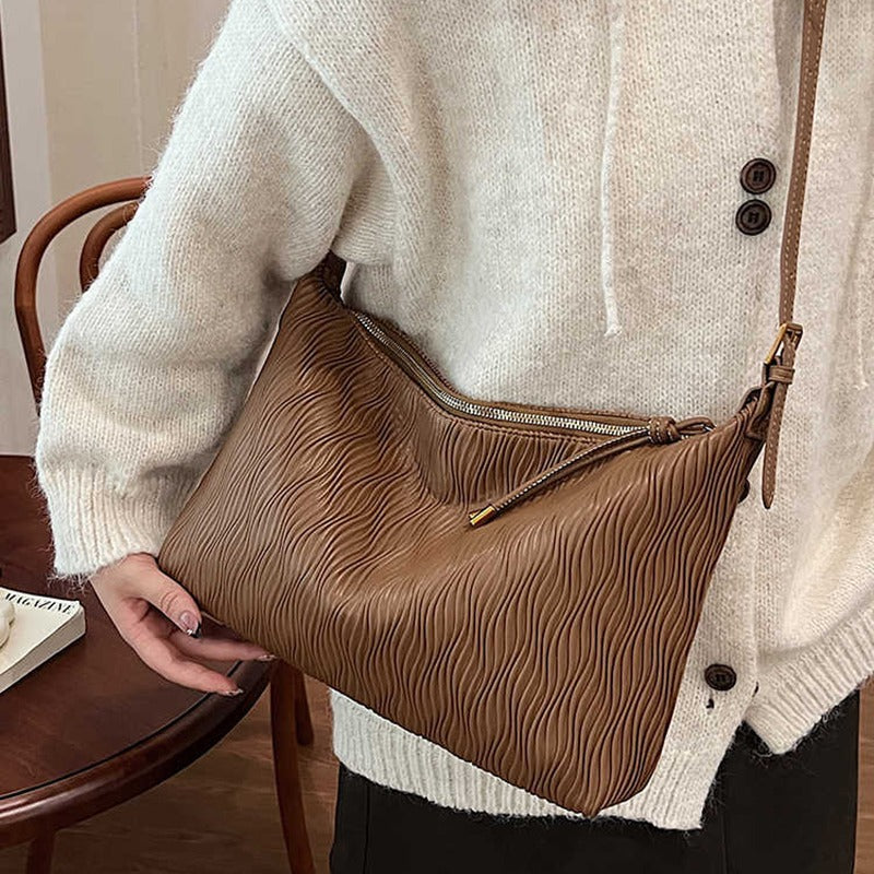 Valantomode | Riviera Kinetic Slab – Premium Vegan Leather Slim-Profile Executive Shoulder Bag