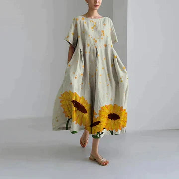 Valantomode | Chic Floral Dress Rentals for Women’s Fashion Events