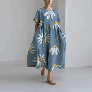 Valantomode | Chic Floral Dress Rentals for Women’s Fashion Events