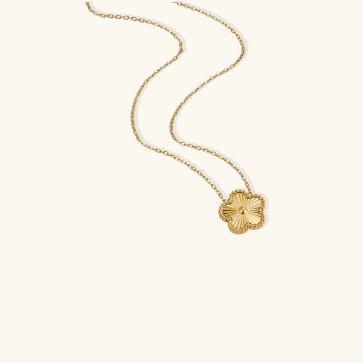 Valantomode | Plated Lucy Clover Necklace with Quadrifoliate-Textured Architecture and Linear Geometry
