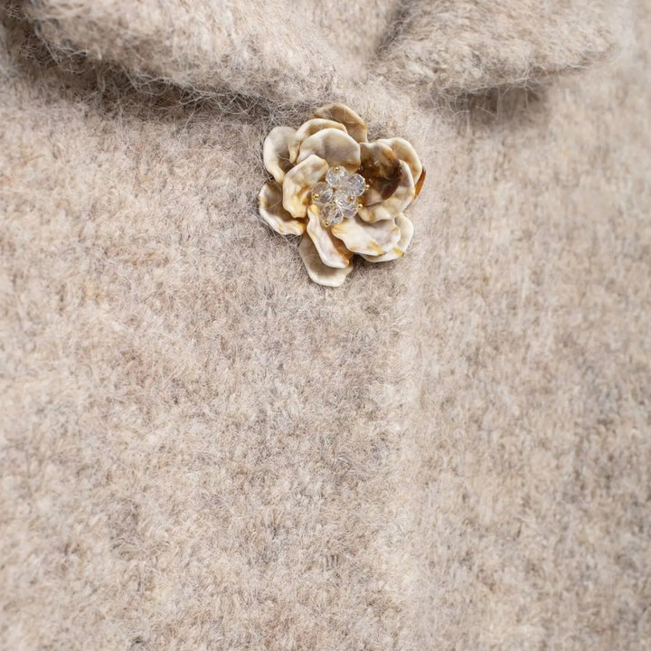 Valantomode | Women’s Floral Cardigan – Artisanal Knit & Botanical Sophistication