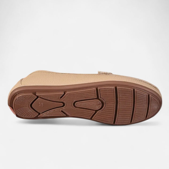 Valantomode | Women’s Slip-On Shoes – Streamlined Sophistication & Urban Agility
