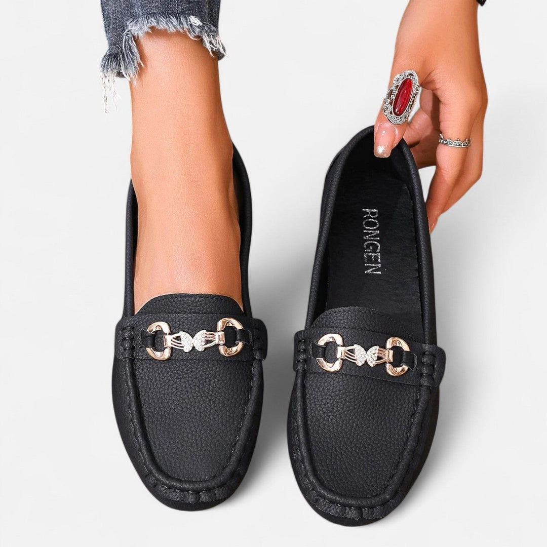 Valantomode | Women’s Slip-On Shoes – Streamlined Sophistication & Urban Agility