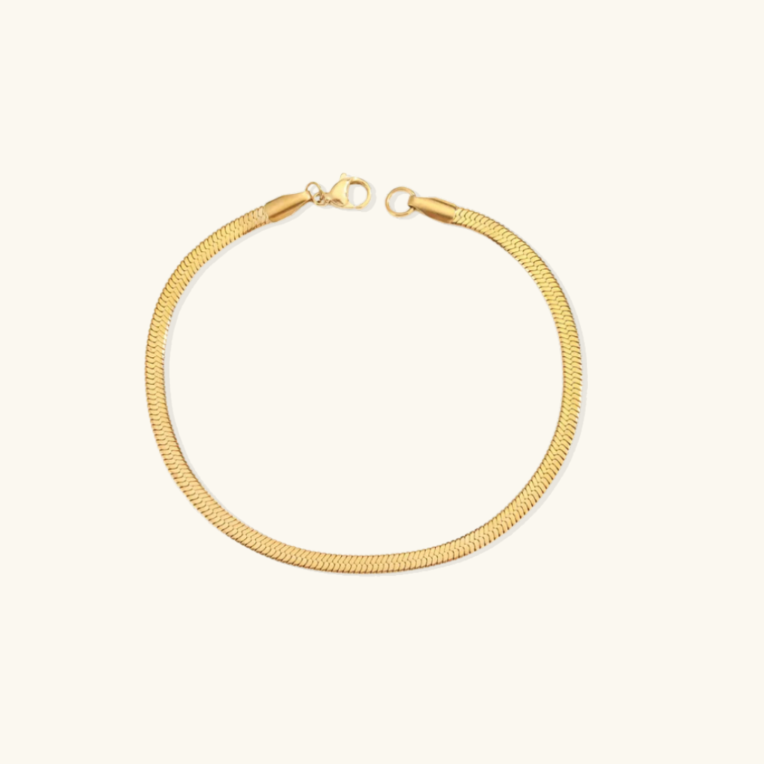 Valantomode | Plated Hailey Herringbone Bracelet with Imbricated V-Link Architecture