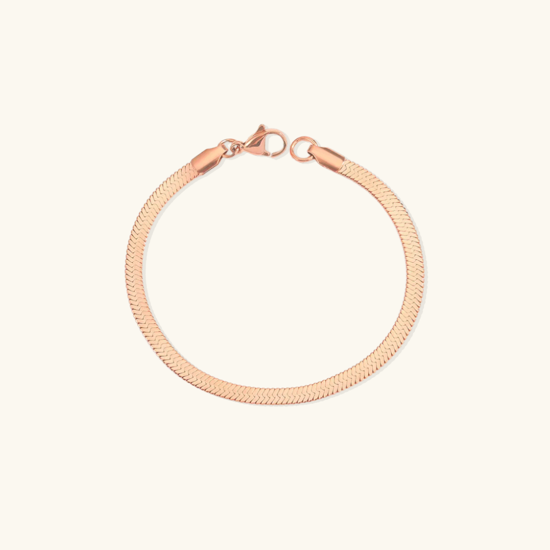 Valantomode | Plated Hailey Herringbone Bracelet with Imbricated V-Link Architecture