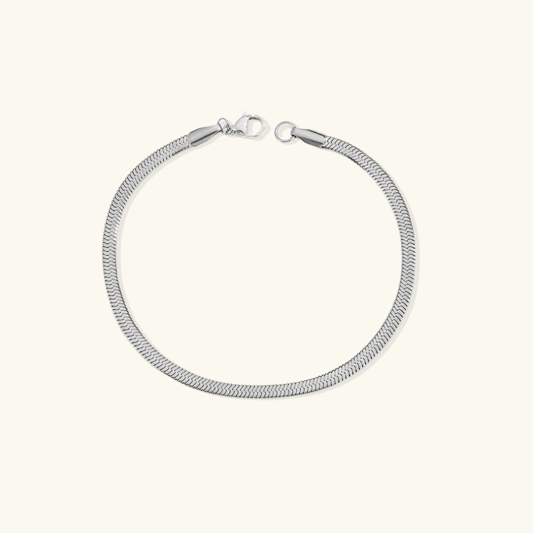 Valantomode | Plated Hailey Herringbone Bracelet with Imbricated V-Link Architecture