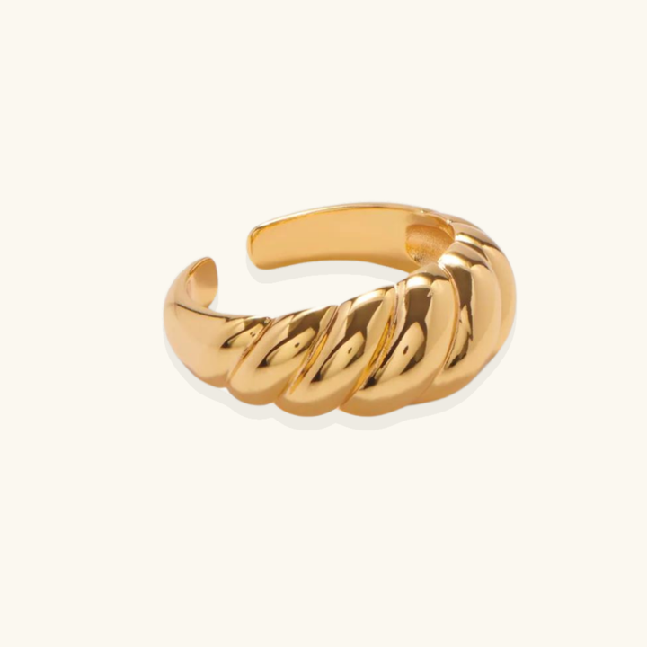 Valantomode | Heavyweight Plated Sculptural Twisted Ring for Women