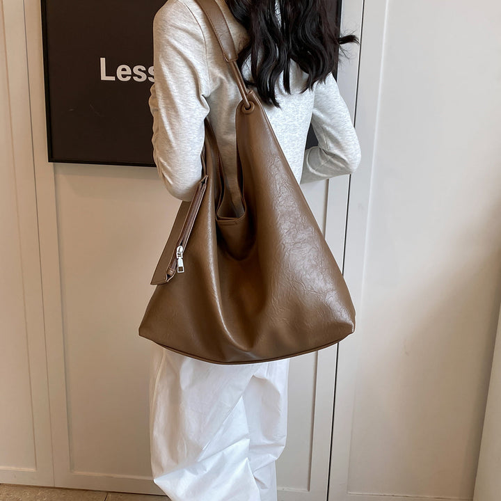 Valantomode | Aria Vertical Slouch – Premium Vegan Leather Oversized Tote with Modular Pouch