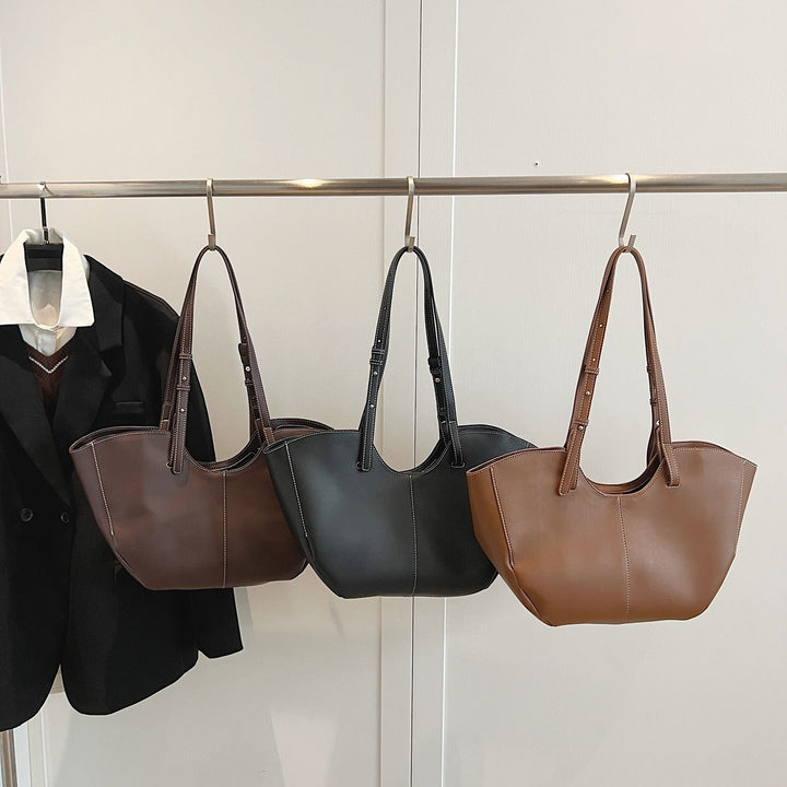 Valantomode | Amara Command Executive – 46cm Premium Vegan Leather Oversized Professional Tote