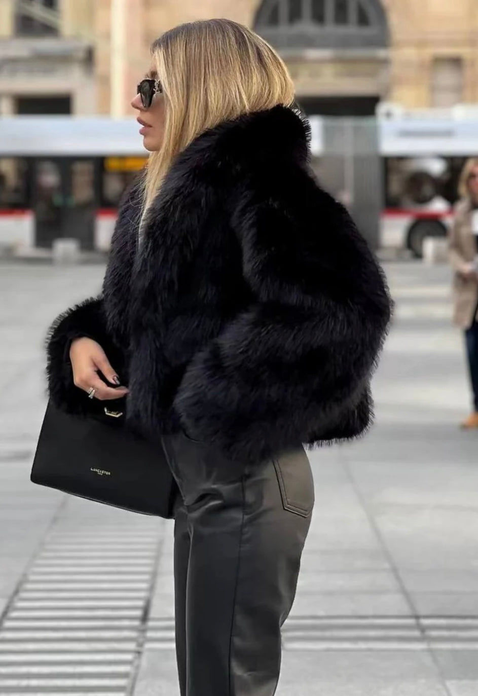 Valantomode | Women's Luxe Faux Fur Coat for Ultimate Style