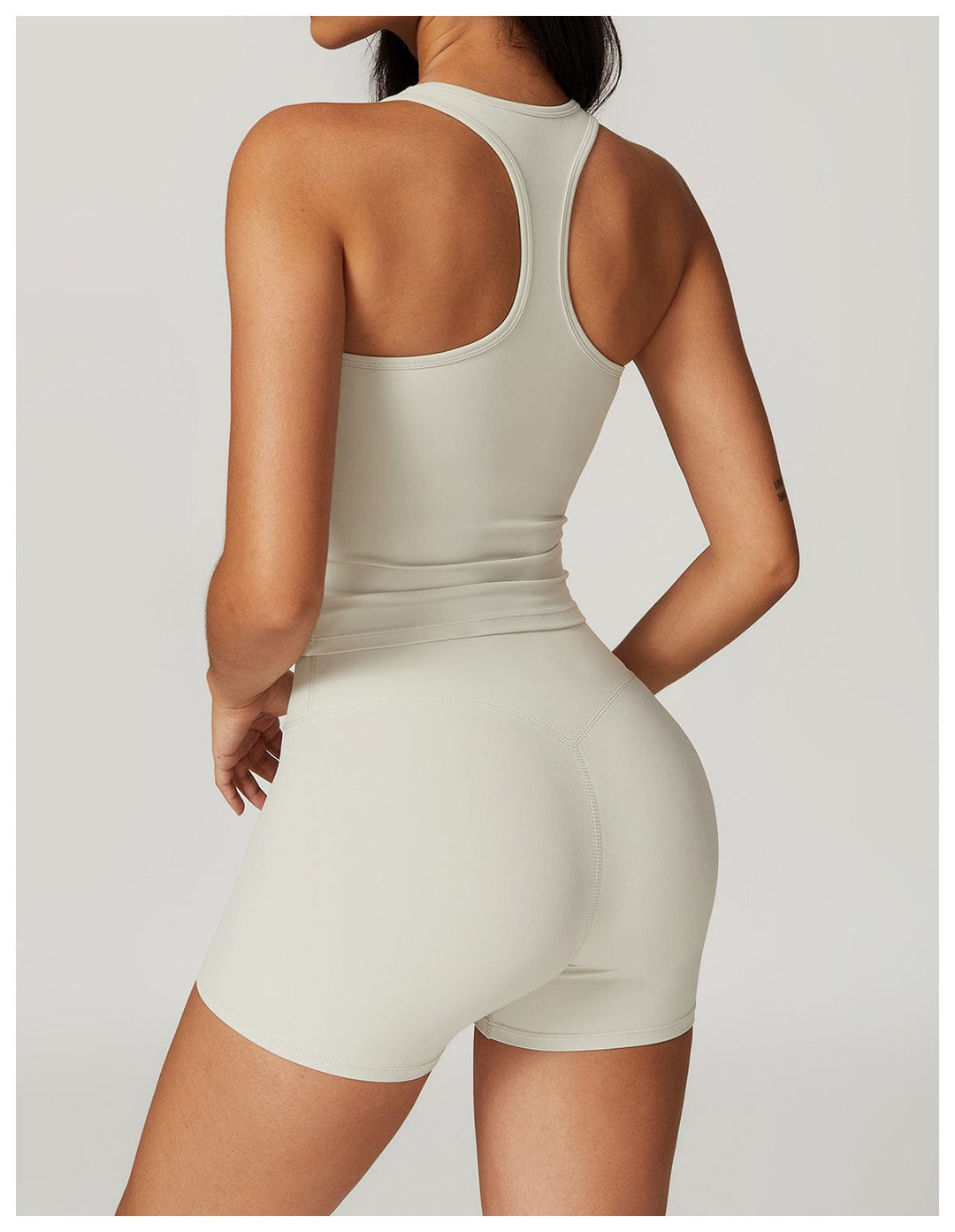 Valantomode | High-Waisted Seamless Fitness Shorts for Women - Booty-Lifting, Squat-Proof Workout Shorts
