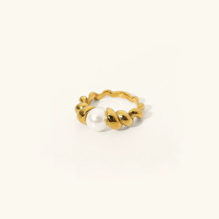 Valantomode | Plated Helical Swirl Ring with Freshwater Pearl for Women