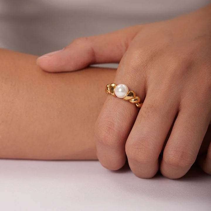 Valantomode | Plated Helical Swirl Ring with Freshwater Pearl for Women