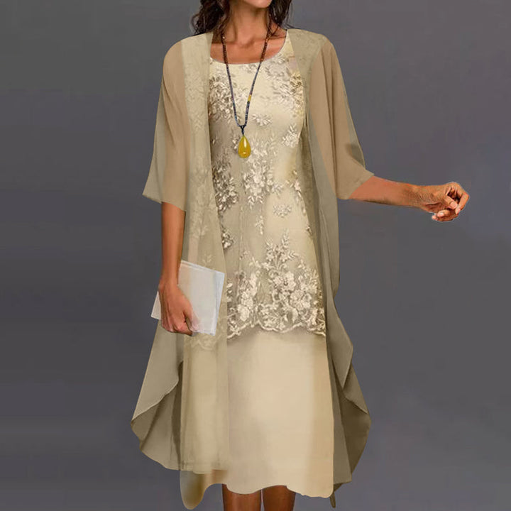 Valantomode | Dress with Layered Design