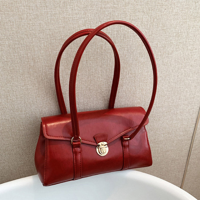 Valantomode | Women’s Heritage Leather Shoulder Bag – Timeless Legacy & Tactical Elegance