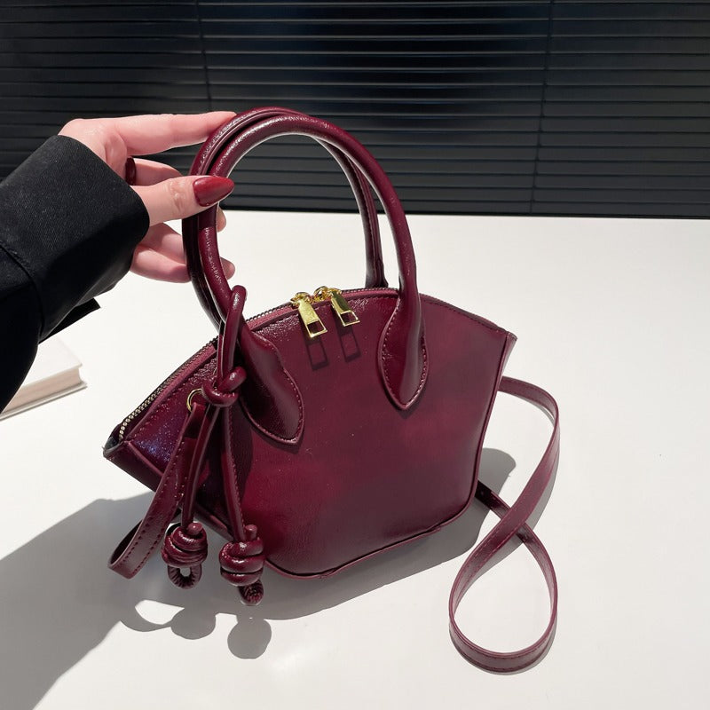 Valantomode | Millie Archival Courier – Premium Vegan Leather 2-in-1 Handbag & Crossbody