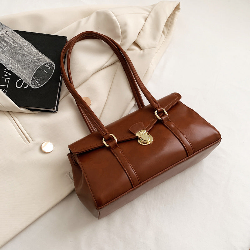 Valantomode | The Veridian Heritage Garrison – Women's Premium Vintage-Inspired Vegan Leather Shoulder Bag