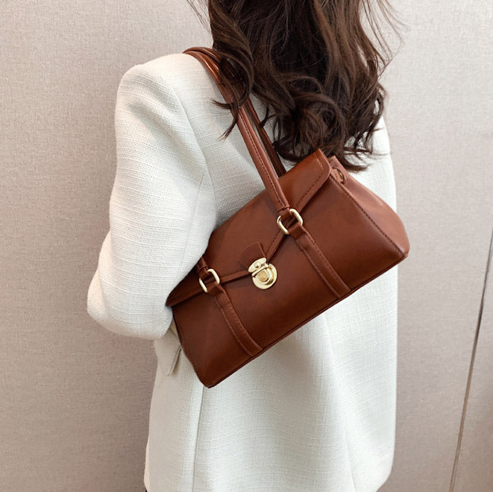 Valantomode | The Veridian Heritage Garrison – Women's Premium Vintage-Inspired Vegan Leather Shoulder Bag