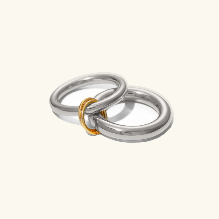 Valantomode | Plated Interlocking Dual-Band Sculptural Ring for Women