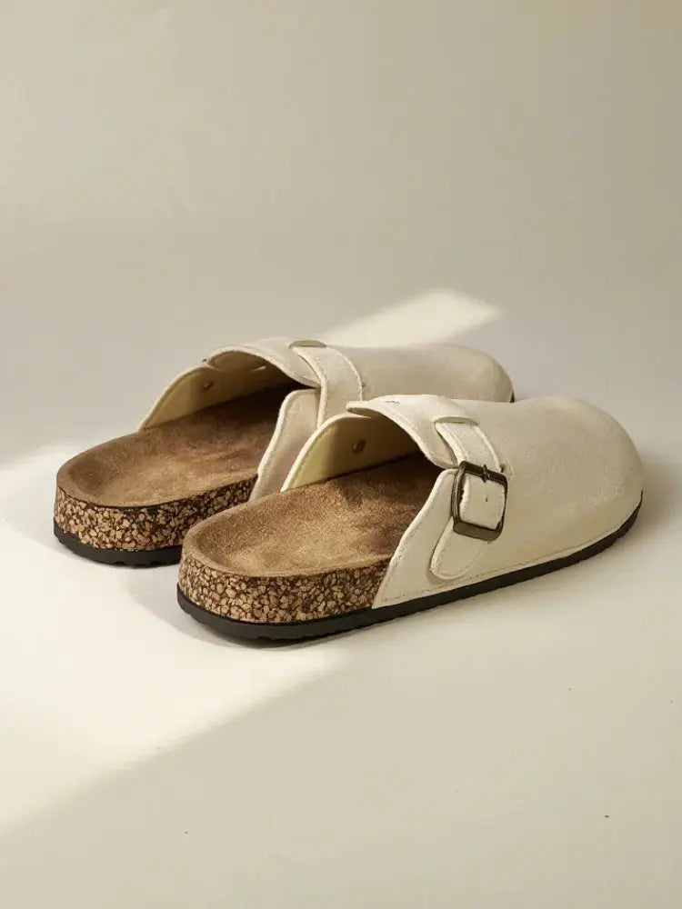 Valantomode | Women's Flat Slippers - Comfortable & Stylish