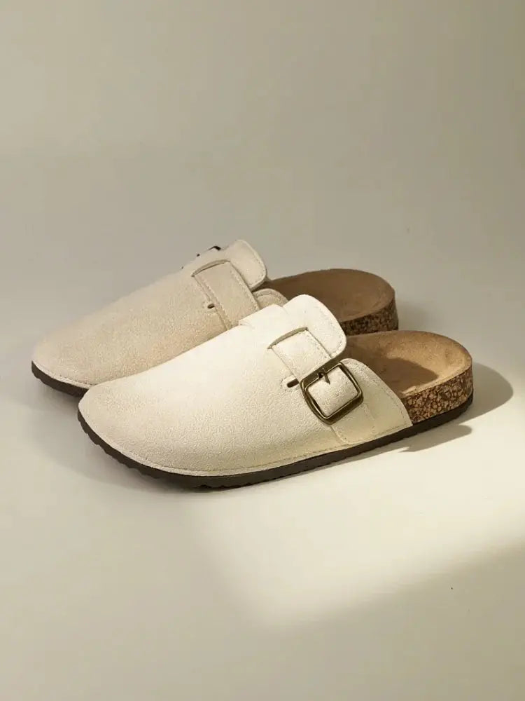 Valantomode | Women's Flat Slippers - Comfortable & Stylish